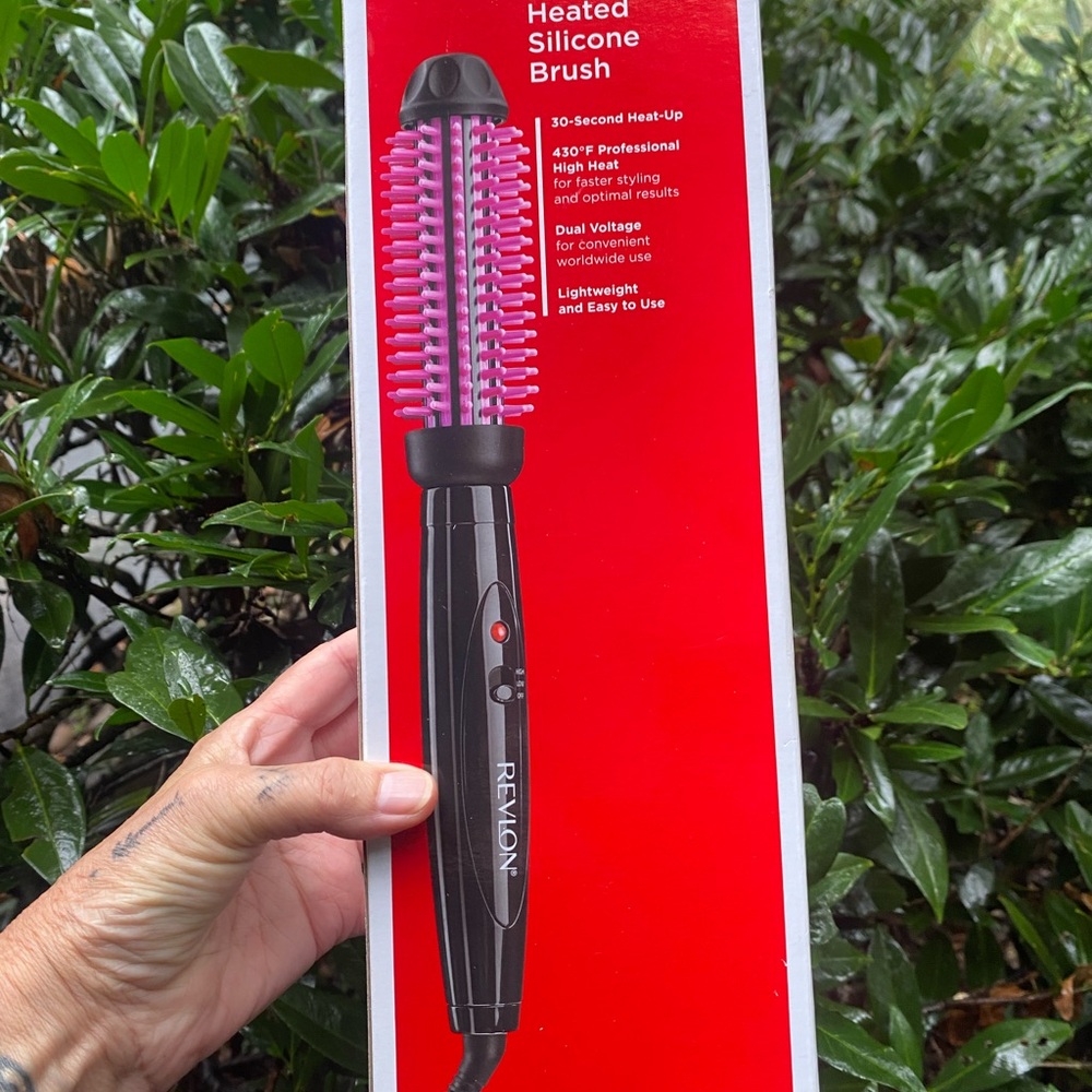 Revlon Black and Pink Heated Silicone Brush